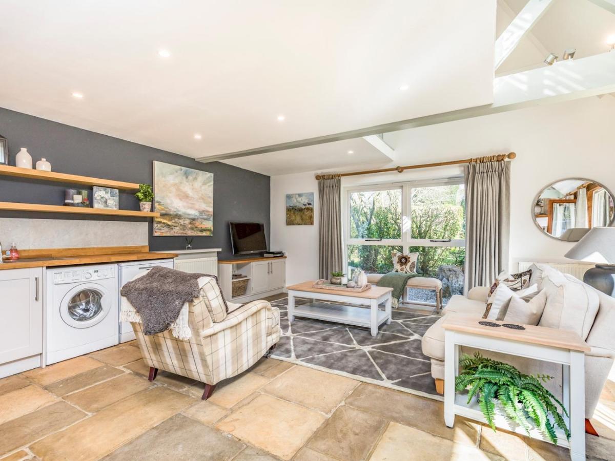 Pass The Keys Peaceful And Beautiful 1 Bedroom Barn Conversion ชิชิสเตอร์ ภายนอก รูปภาพ