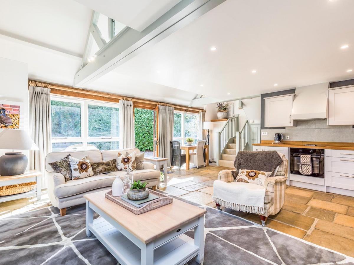 Pass The Keys Peaceful And Beautiful 1 Bedroom Barn Conversion ชิชิสเตอร์ ภายนอก รูปภาพ