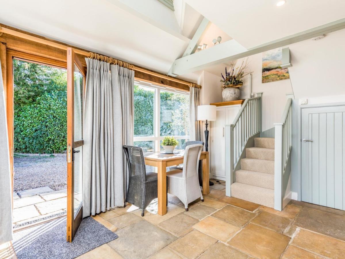Pass The Keys Peaceful And Beautiful 1 Bedroom Barn Conversion ชิชิสเตอร์ ภายนอก รูปภาพ