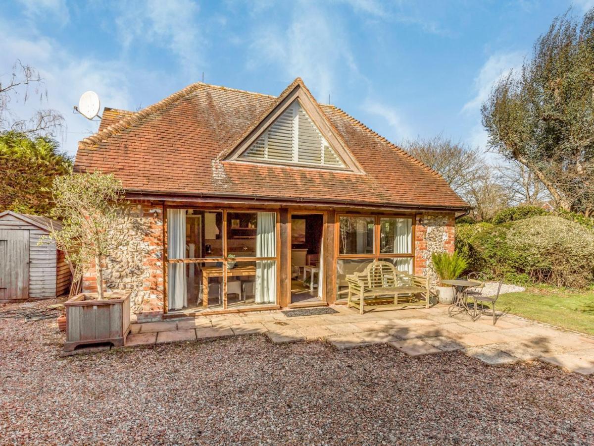 Pass The Keys Peaceful And Beautiful 1 Bedroom Barn Conversion ชิชิสเตอร์ ภายนอก รูปภาพ