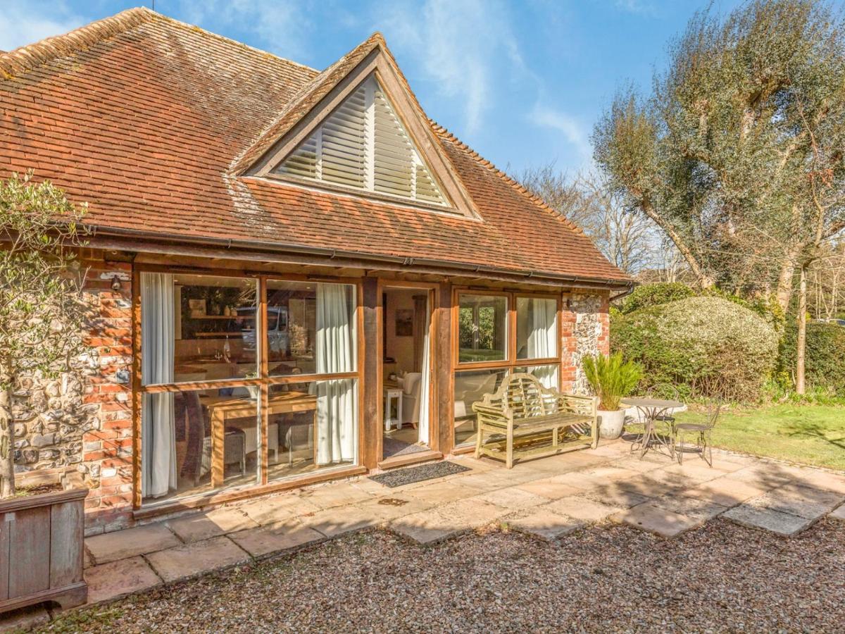 Pass The Keys Peaceful And Beautiful 1 Bedroom Barn Conversion ชิชิสเตอร์ ภายนอก รูปภาพ