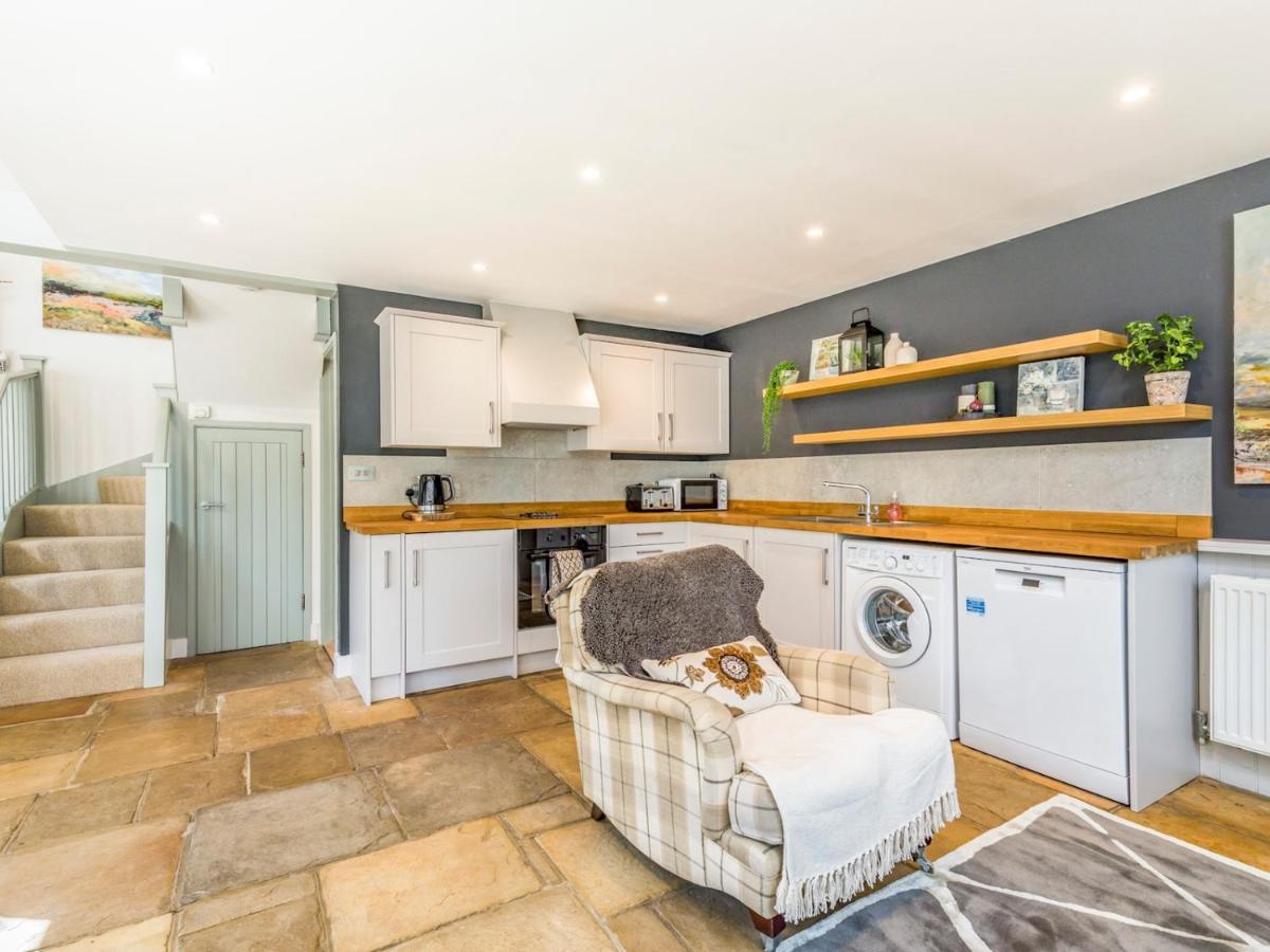Pass The Keys Peaceful And Beautiful 1 Bedroom Barn Conversion ชิชิสเตอร์ ภายนอก รูปภาพ
