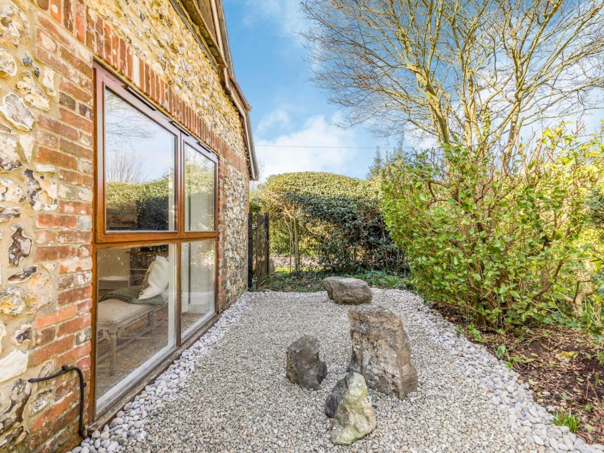 Pass The Keys Peaceful And Beautiful 1 Bedroom Barn Conversion ชิชิสเตอร์ ภายนอก รูปภาพ