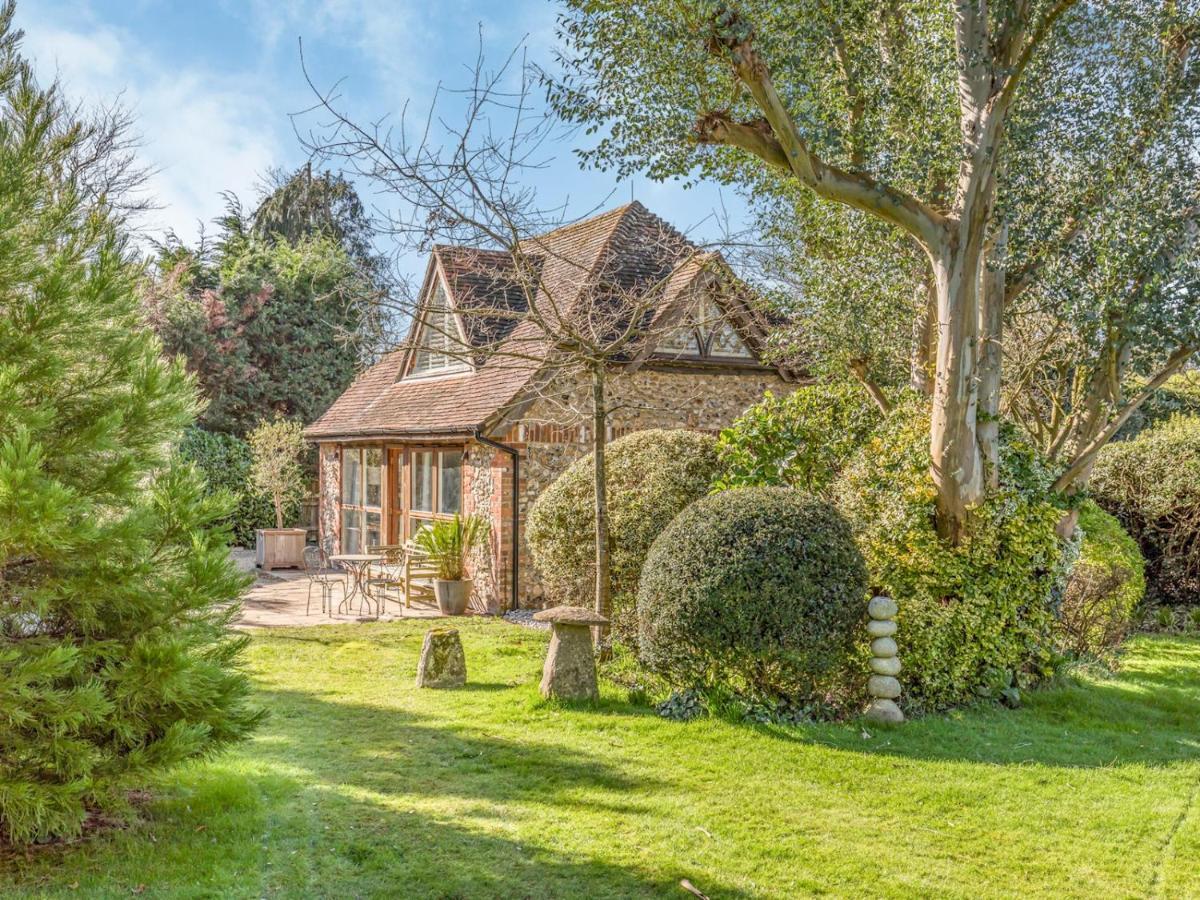 Pass The Keys Peaceful And Beautiful 1 Bedroom Barn Conversion ชิชิสเตอร์ ภายนอก รูปภาพ